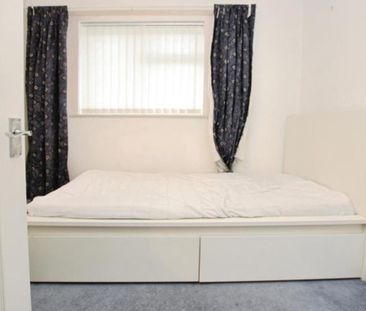 A well-presented and spacious three-bedroom family home is situated... - Photo 3