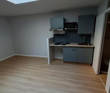 Location Maison 8 pièces 180m² NANCY 54000 - Photo 2