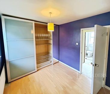 3 bedroom apartment to rent - Photo 4