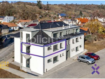 Pronájem bytu 2+kk 57 m2 - Fotografie 4