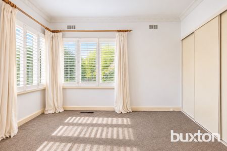 17 Windsor Avenue, Bentleigh, VIC, 3204 - Photo 3
