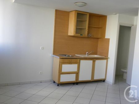 Location Appartement 1 pièce 37m² GAILLAC 81600 - Photo 3