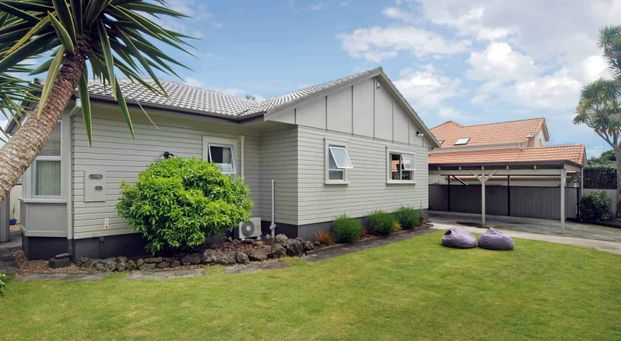 Great family home - Photo 1