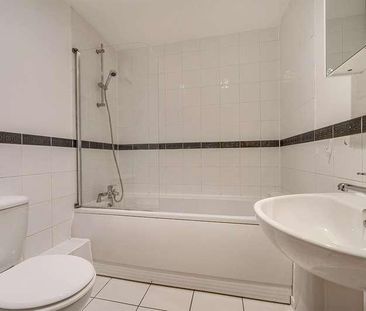 Quadrant Court, Jubilee Square, Reading, RG1 - Photo 3