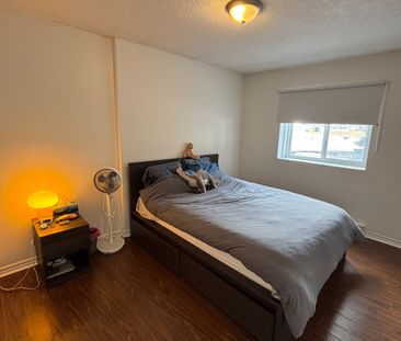 For Lease - 2044 ARROWSMITH Drive Unit# 102C, Beacon Hill North - S... - Photo 5
