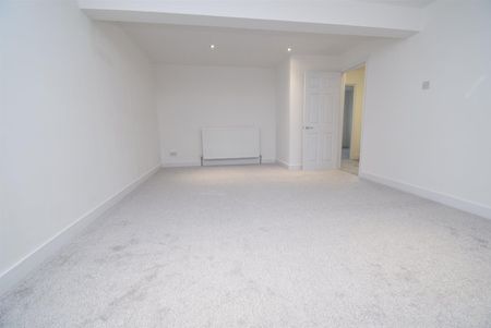 Bank Street, Ossett - Photo 2