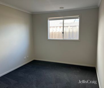 4 Ionian Way, Point Cook VIC 3030 - House For Rent | Domain - Photo 1