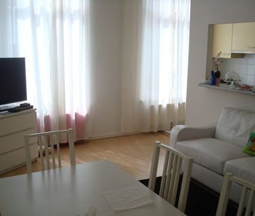 Appartement te huur - Photo 1