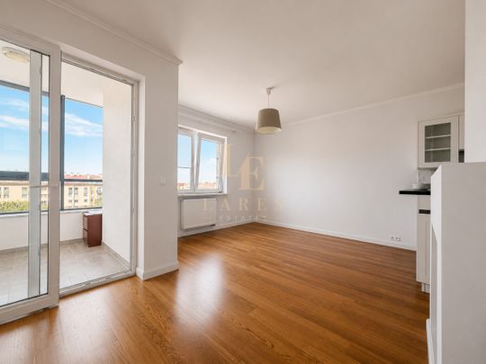 Metro Kabaty|2-pok| 70 m2| Loggia| Parking - Photo 1