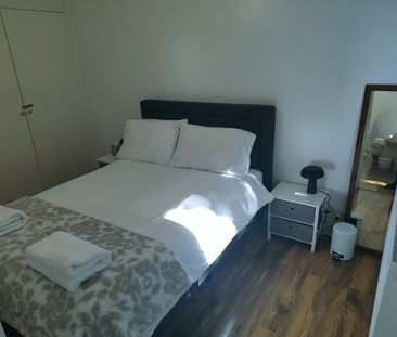 1 Bed Flat, Eynsford House, SE17 - Photo 6