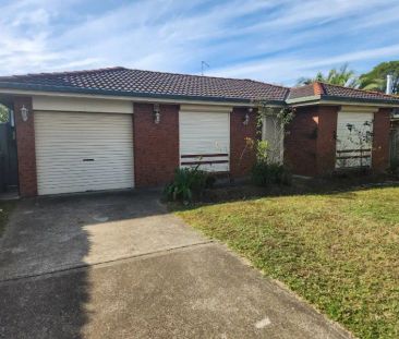 “QUIET STREET, PERFECT FOR FAMILIES” - Photo 2