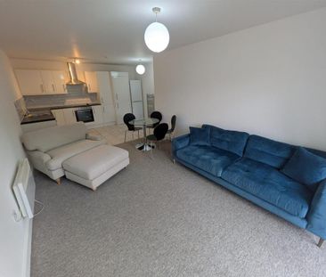 2 bedroom apartment to rent - Photo 2