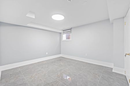 For Lease - 38 Larchmere Avenue Unit# Basement, Toronto, Ontario - Photo 3
