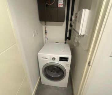 3 bedroom ground floor maisonette to rent - Photo 2