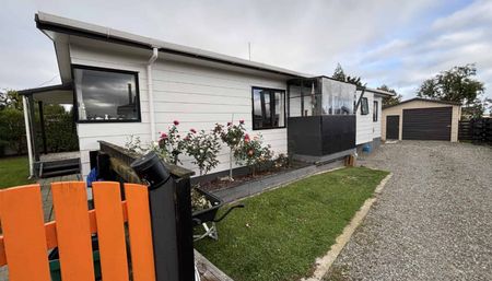 THREE BEDROOMS - TOKOMARU - Photo 5