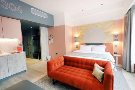 1 bedroom serviced apartment to rent - Photo 3