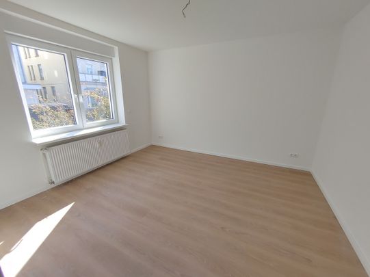 Sanierte 2 Zimmer-Wohnung mit Terrasse in zentraler Lage in Lübeck-St. Jürgen/Nä ... - Photo 1