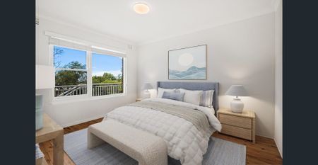 Peaceful living in leafy Mount Keira - Photo 3