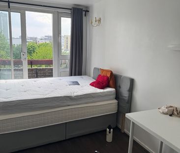 Room in a Shared Flat, Spinnaker House, E14 - Photo 3
