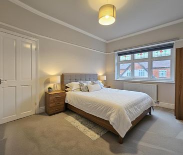 4 bedroom semi-detached house to rent - Photo 6