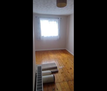 2 Bed Semi-Detached House, Brown St, NG7 - Photo 3