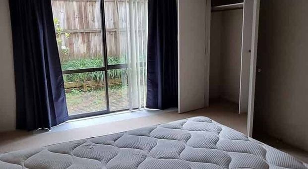 Spacious and comfortable home close to amenities - Photo 1