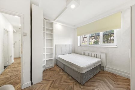 4 bedroom flat to rent - Photo 4