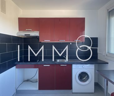 Location Appartement 2 pièces 57m² MARSEILLE 11ème - Photo 5