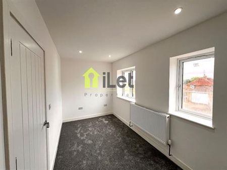 3 bedroom end of terrace house to rent - Photo 5