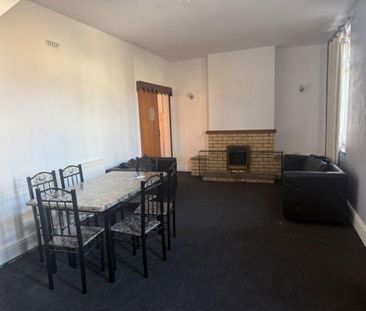 3 bedroom property to rent - Photo 1