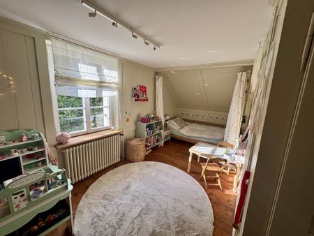5-ROOM HOUSE IN ZURICH - DISTRICT 6, FURNISHED, TEMPORARY - Photo 2