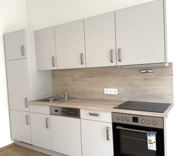 Barrierefrei!!! Erstbezug nach Sanierung! Modernisierte 2-Zimmer-Wo... - Photo 2