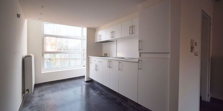 Triplex te huur in Rumbeke voor € 690 met 2 slaapkamers - Photo 4