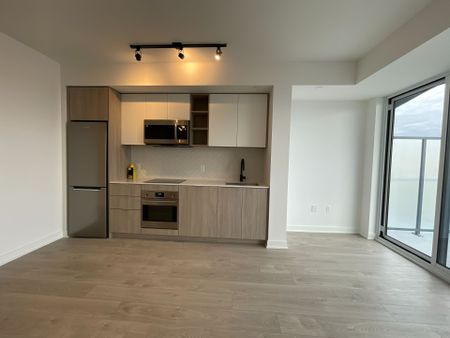 For Lease - 36 Zorra Street Unit# 2802, Toronto, Ontario - Photo 4