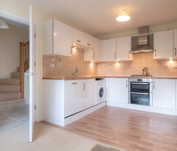 A spacious four bedroom home in this sought after development in Ma... - Photo 6