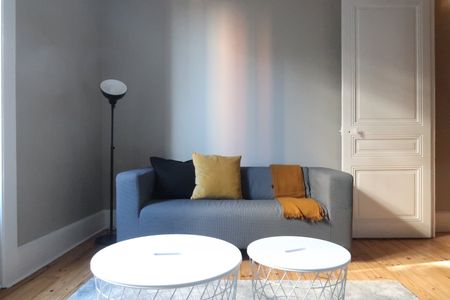 Location Appartement 2 pièces 36m² ST ETIENNE 42000 - Photo 2