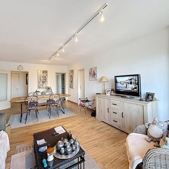 Appartement te huur - Photo 1