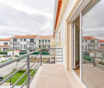 House T4 in Azeitão (São Lourenço e São Simão), Setúbal - Photo 2