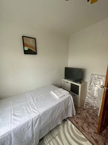 Calle Princesa, Málaga, Andalusia 29002 - Photo 5