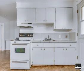 1 room apartment of 57m² in Sherbrooke - Photo 1