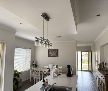 Stunning Family Home in Caladenia School Zone&excl; - Photo 4