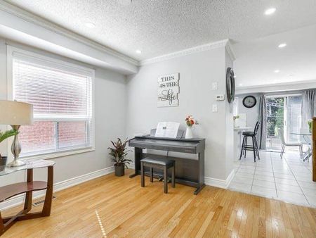 For Lease - 279 Fitzgerald Crescent Unit# Upper Level, Milton, Ontario - Photo 4