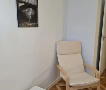 Calle de Oña, Madrid, Community of Madrid 28050 - Photo 3