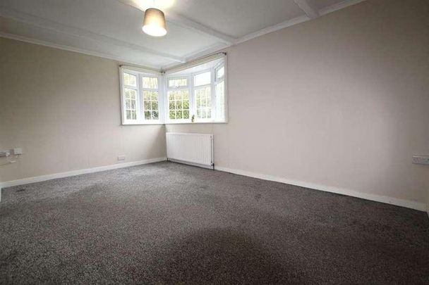 Mill Road, Ecclesfield, Sheffield, S35 - Photo 1