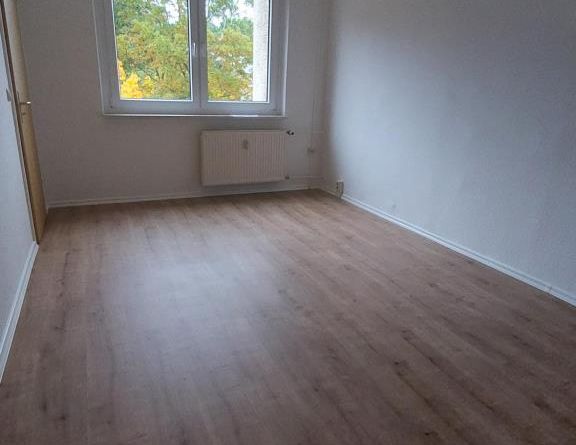 Charming 2-room apartment with balcony in a quiet location * Special offer* - Foto 1