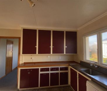 112 Ward Street, Hargest - Photo 2