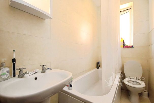 Farnham Road, Guildford, Surrey, GU2 4JN - Photo 1