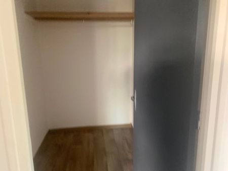 Location Appartement 4 pièces 95 m2 à Perpignan - Photo 3