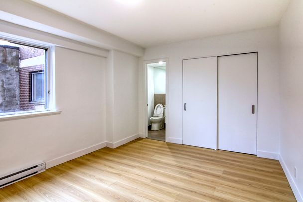 1 Cote-Sainte-Catherine - Photo 1