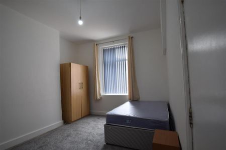 1 bedroom detached house to rent - Photo 5